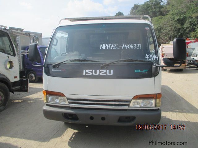 Isuzu GIGA NPR DROPSIDE in Philippines