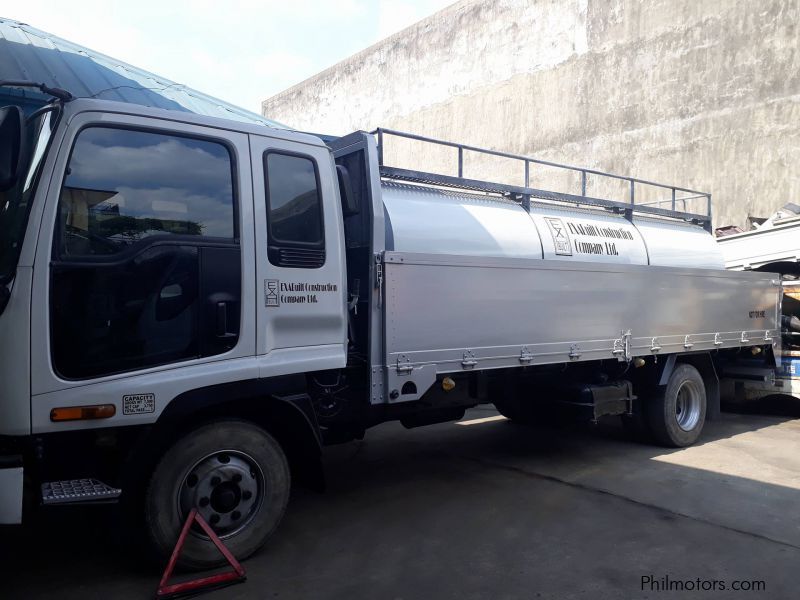 Isuzu WATER TRUCK in Philippines