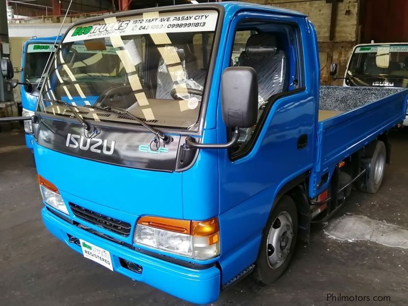 Isuzu elf in Philippines