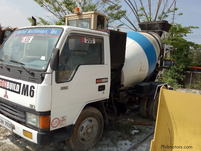 Mitsubishi Canter ( Mixer Truck) in Philippines
