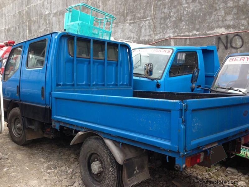 Mitsubishi Canter Pick-up in Philippines