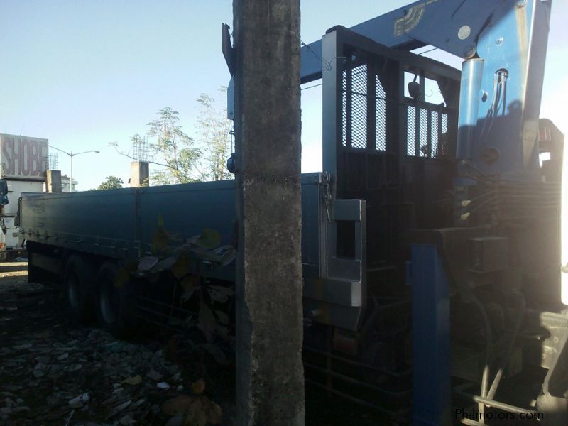 Mitsubishi Fuso Cargo  in Philippines