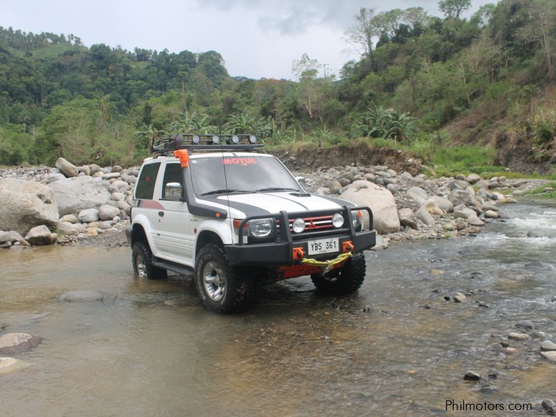 Mitsubishi pajero in Philippines