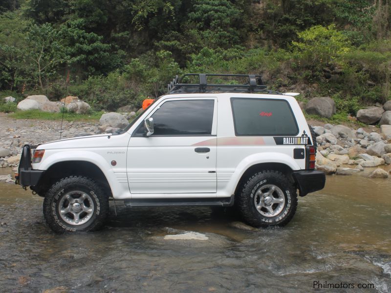 Mitsubishi pajero in Philippines