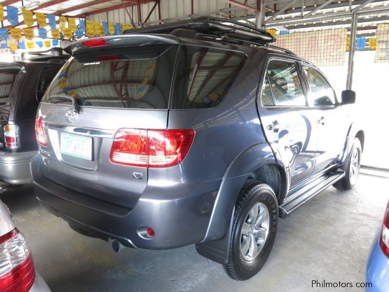 Toyota Fortuner V  in Philippines