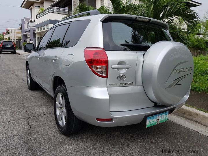 Toyota Rav4 in Philippines