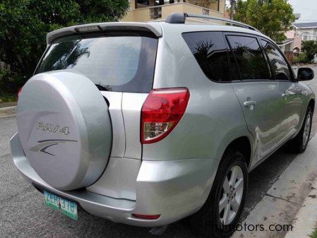 Toyota rav4 in Philippines