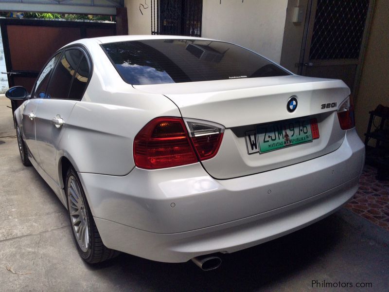 BMW 320i in Philippines