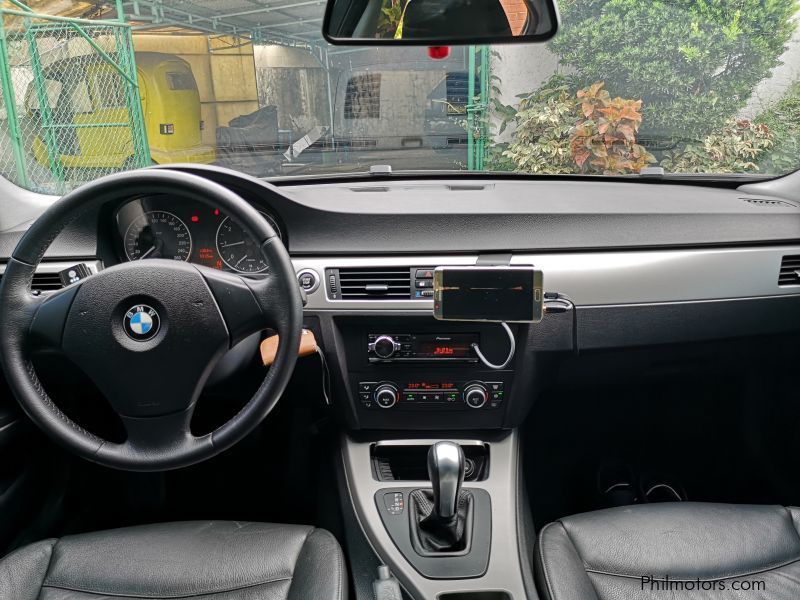 BMW 320i in Philippines