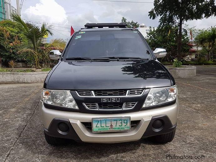 Isuzu Crosswind XUV in Philippines