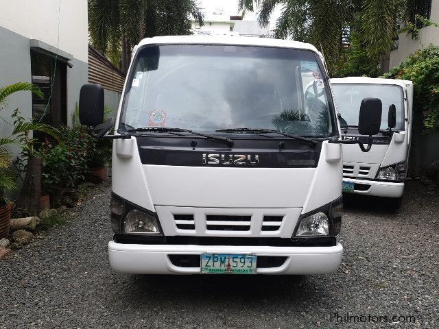 Isuzu Elf in Philippines