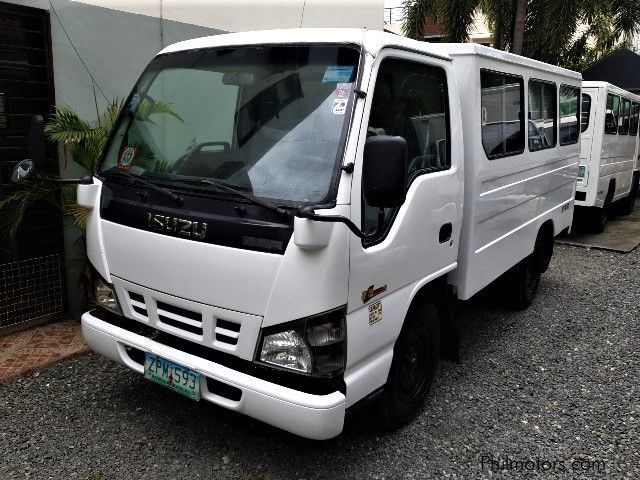 Isuzu Elf in Philippines