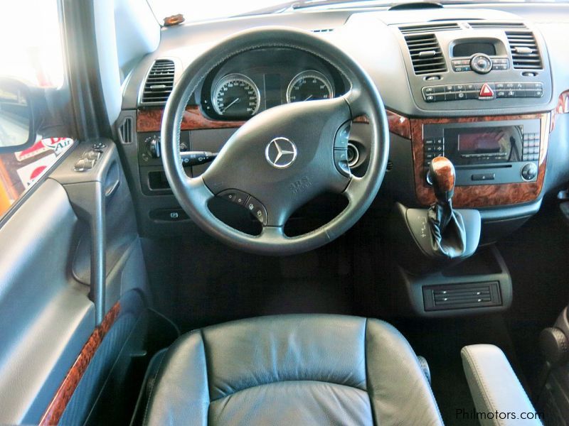 Mercedes Benz Viano 2008 салон