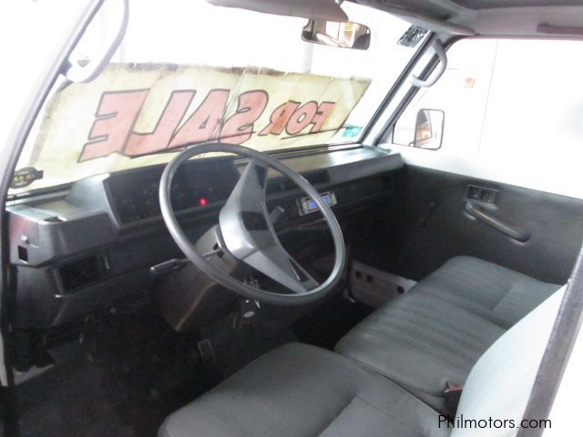 Mitsubishi L300 FB in Philippines
