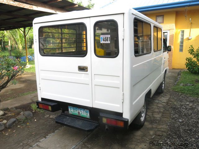 Mitsubishi L300 FB in Philippines