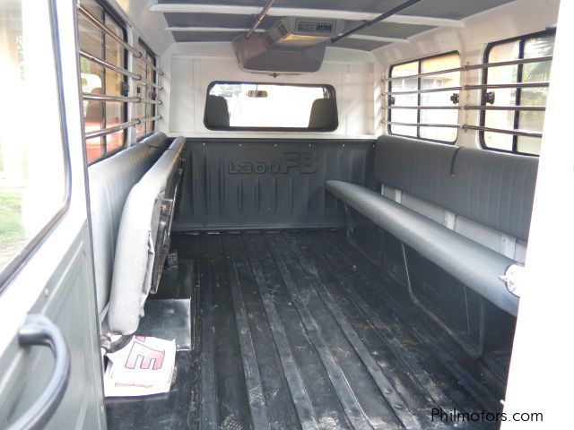 Mitsubishi L300 FB in Philippines
