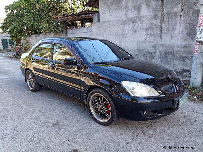 Mitsubishi Lancer cedia GLX in Philippines