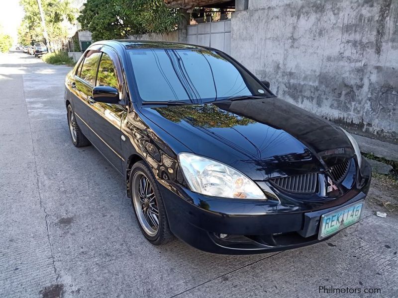 Mitsubishi Lancer cedia GLX in Philippines