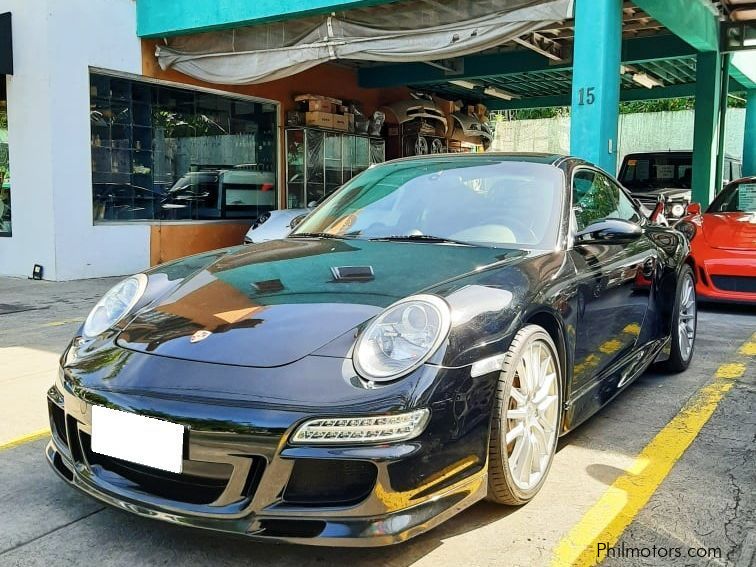 Porsche Carrera 4 in Philippines