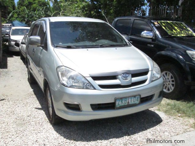 Toyota  Innova E in Philippines