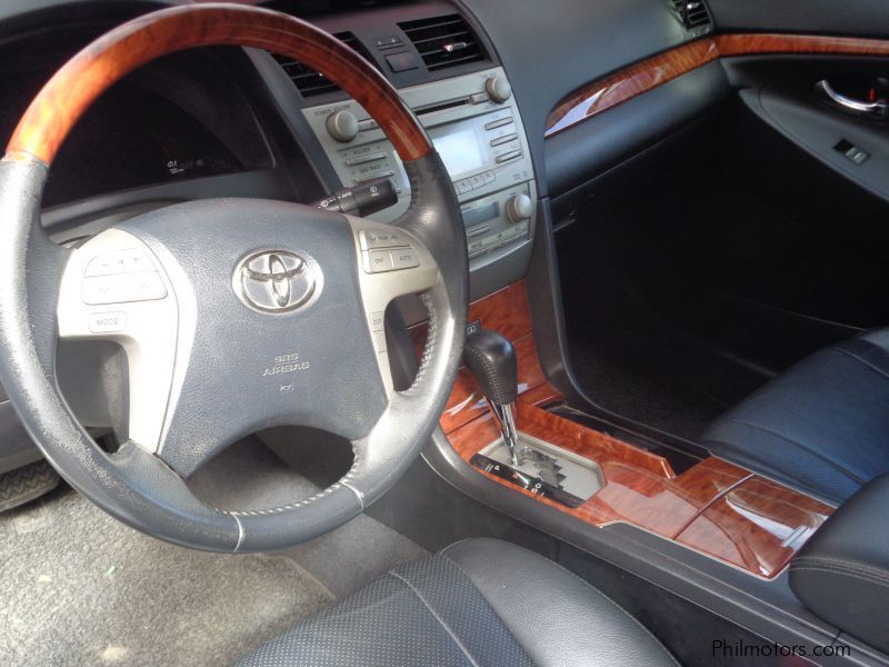 Toyota Camry XLE 3.5Q V6 in Philippines