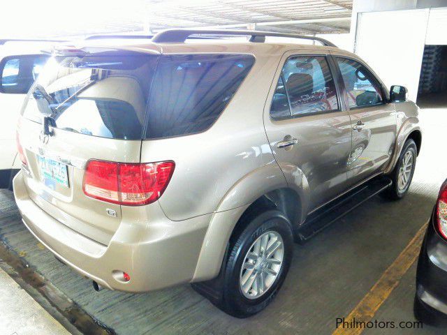 Toyota Fortuner 2.5 A/T in Philippines