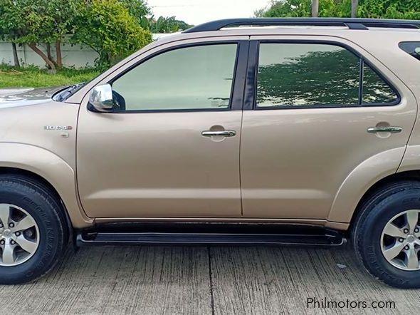 Toyota Fortuner 2.5 V in Philippines