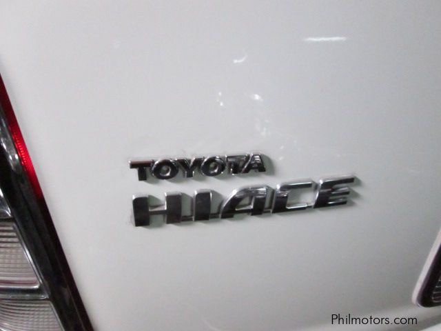 Toyota Hi-Ace Super Grandia in Philippines