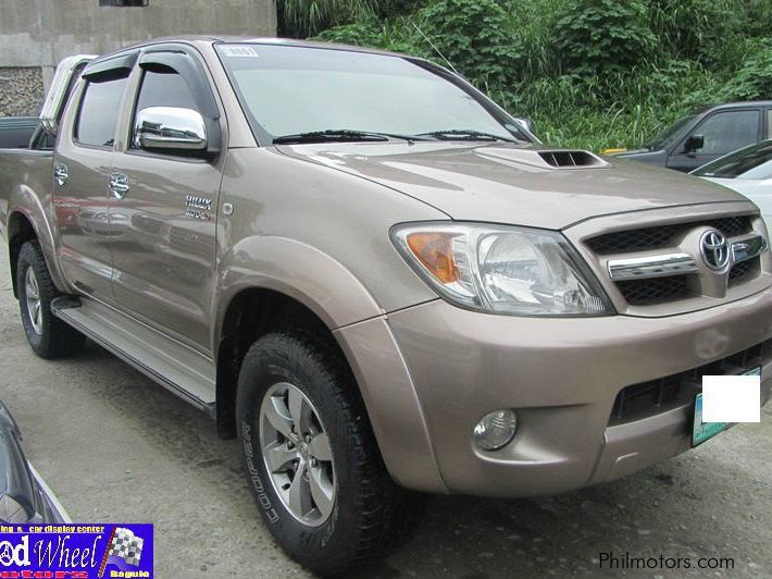Toyota Hi lux Pick up 4x4 in Philippines