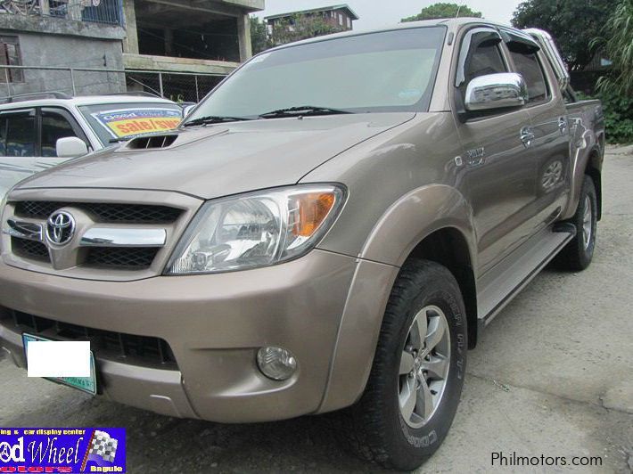 Toyota Hi lux Pick up 4x4 in Philippines