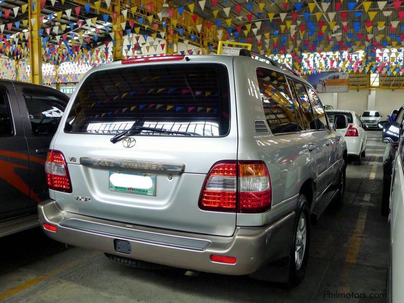 Toyota Land Cruiser LC100 in Philippines