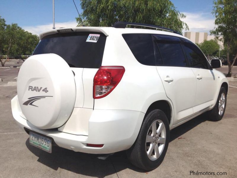 Toyota Rav4 in Philippines