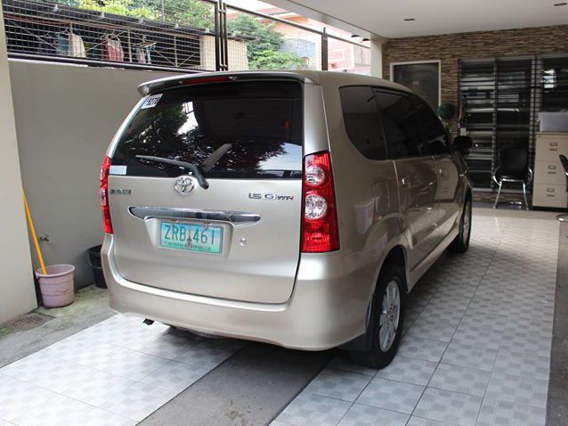 Toyota avanza in Philippines