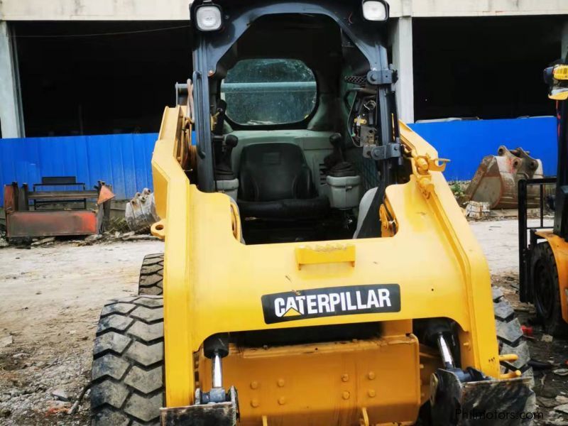 CATERPILLAR 272C in Philippines