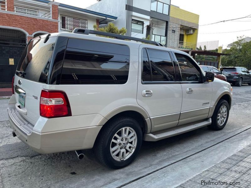 Ford Expedition 4x4 A/T in Philippines