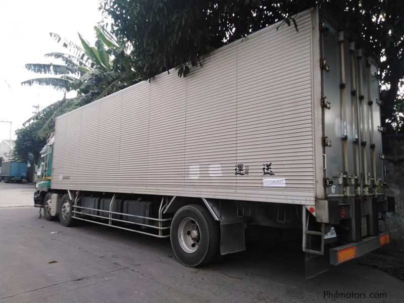 Isuzu 8 WHEELER GIGA ALUMINUM VAN in Philippines