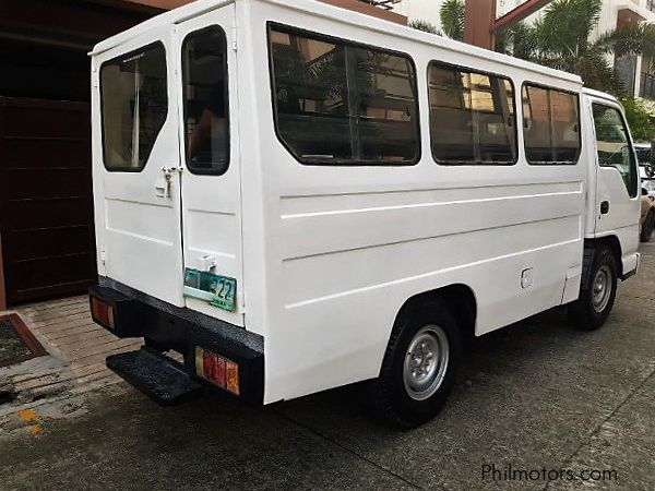 Isuzu Elf in Philippines