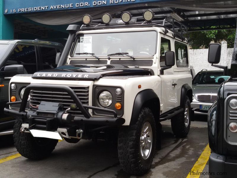 Land Rover Defender 90 in Philippines