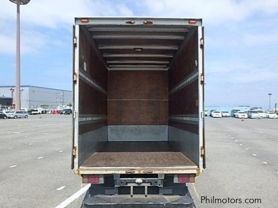 Mitsubishi Canter Aluminium Box Van 10FT 4m50 in Philippines