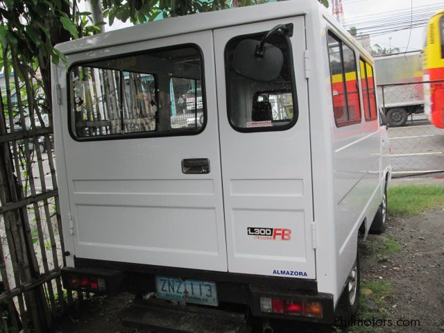Mitsubishi L300 in Philippines
