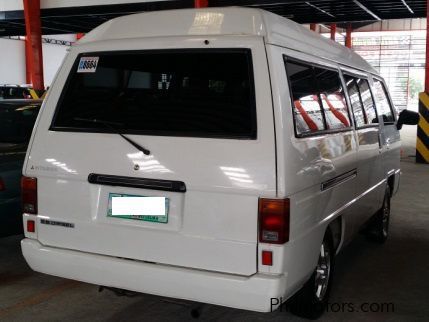 Mitsubishi L300 Versa Van in Philippines