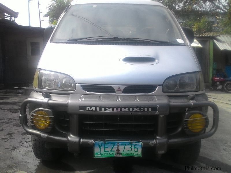 Mitsubishi delica in Philippines