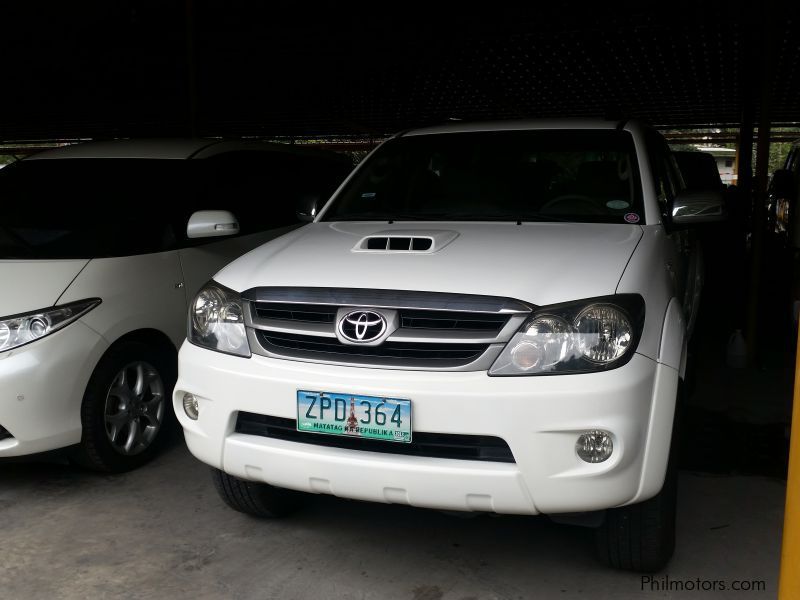 Toyota Fortuner v in Philippines