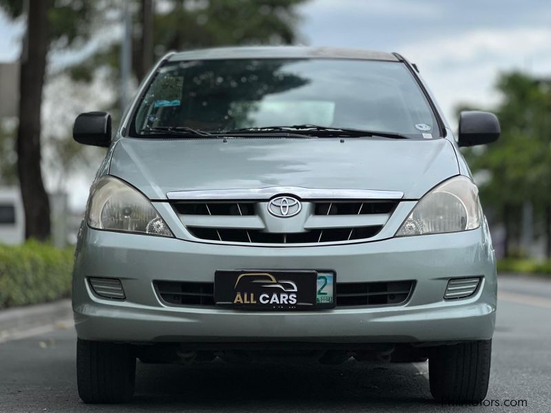 Toyota Innova 2.5 E in Philippines