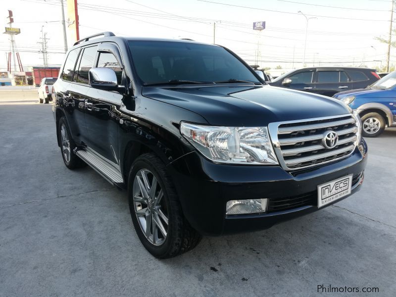 Toyota Land Cruiser in Philippines