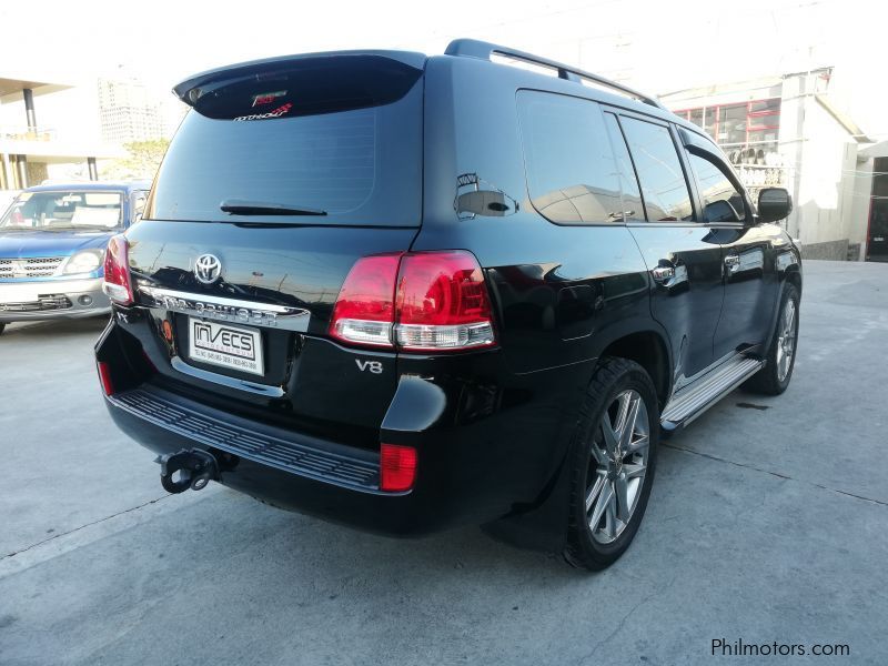 Toyota Land Cruiser in Philippines