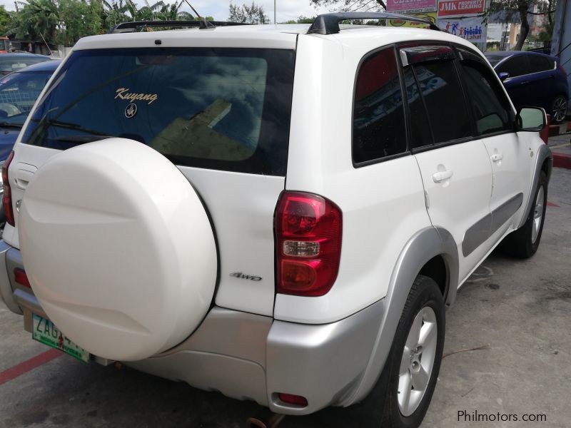 Toyota Rav4 in Philippines