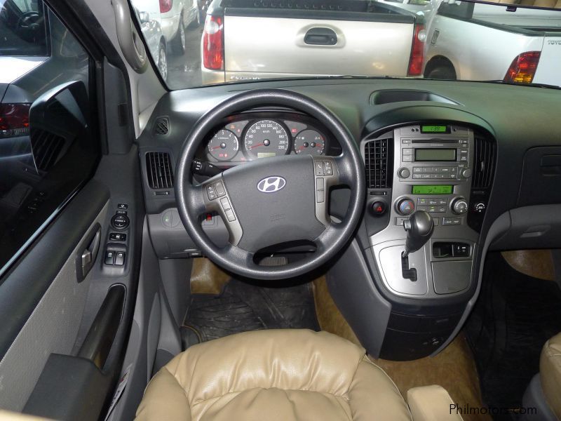 Hyundai Grand Starex CVX in Philippines