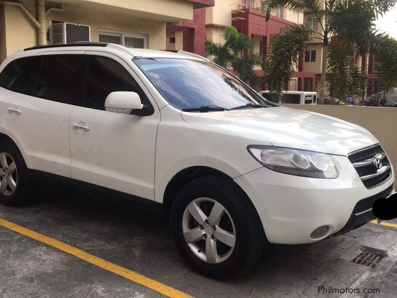 Hyundai Santa Fe 2.2 diesel A/T in Philippines