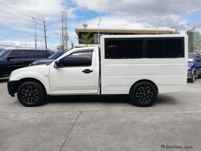 Isuzu D-max PV in Philippines